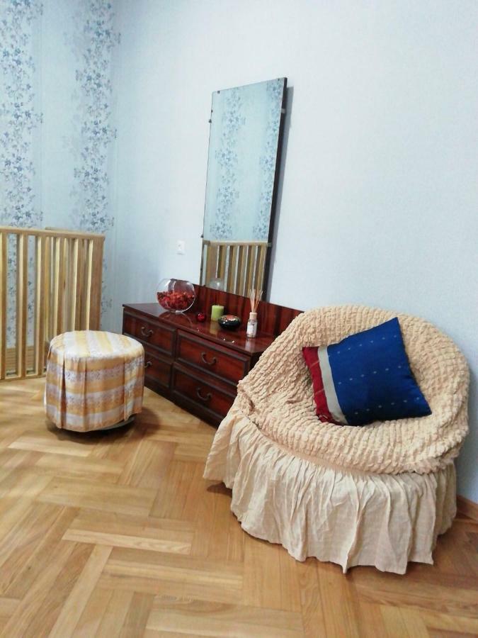 Guliko'S Apartment In Tbilisi Exteriör bild