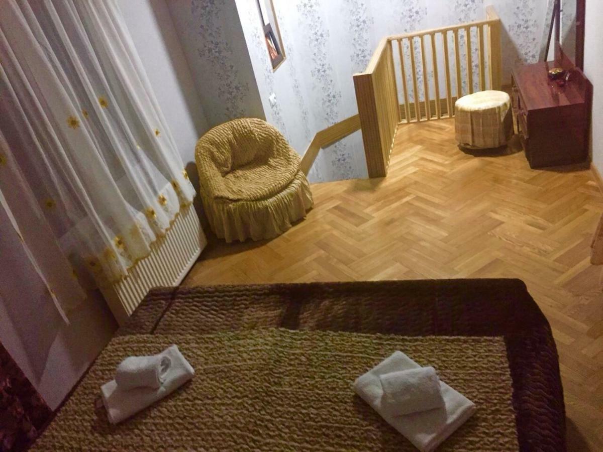 Guliko'S Apartment In Tbilisi Exteriör bild